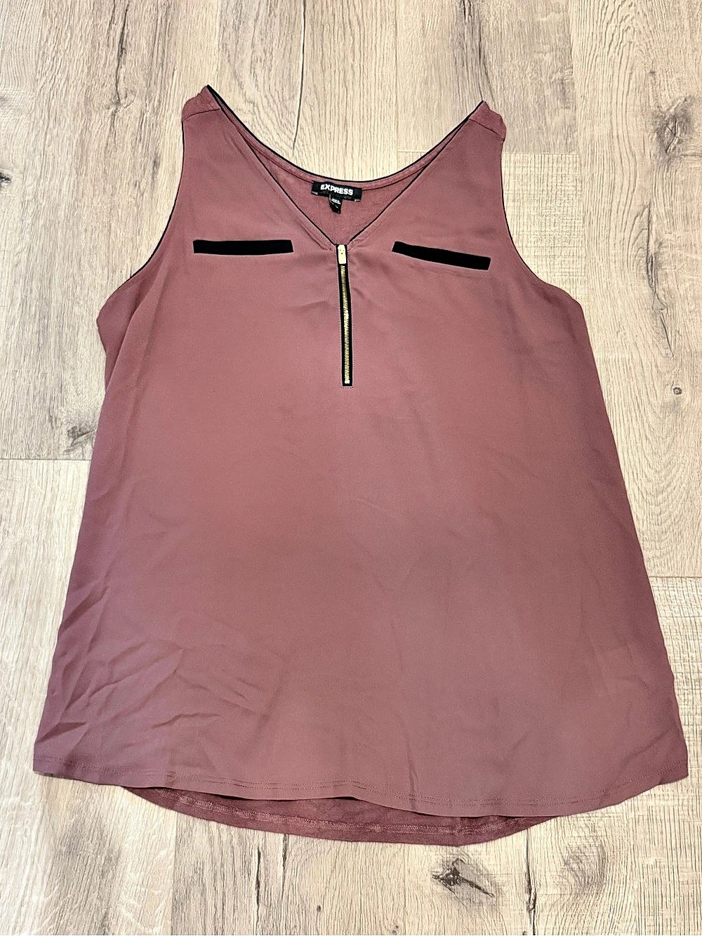 Express Sleeveless Zip Front Tank in Pink Size Large